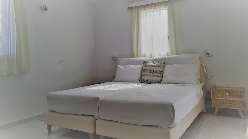Hotel Charissi Mykonos Town Экстерьер фото